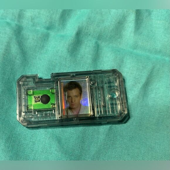 Hasbro Star Wars Galaxy of Adventures Luke Skywalker Action Figure - Picture 4 of 6